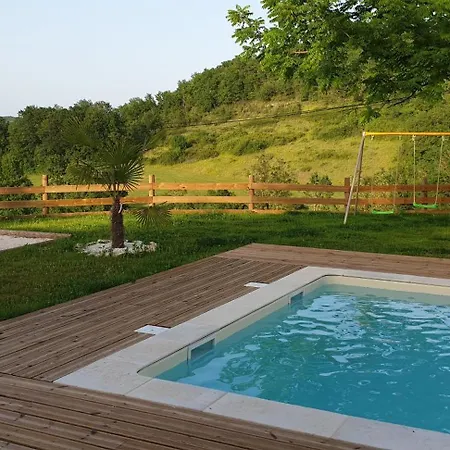 Bienvenue A La Grange De Tatie 4 *