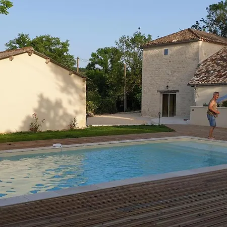 Holiday home Bienvenue A La Grange De Tatie 4 Courbiac
